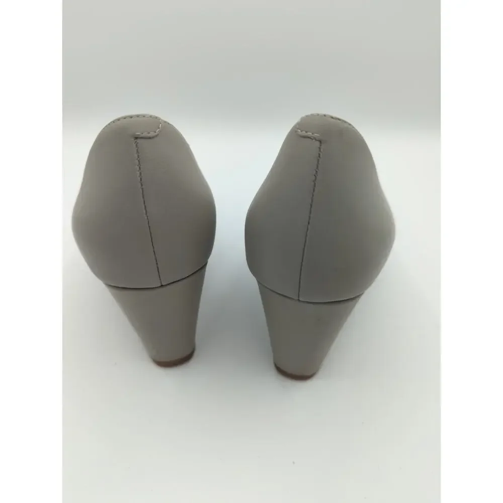 Cole Hann Gray Slip-on Wedge Close Toes Heel Size 9b